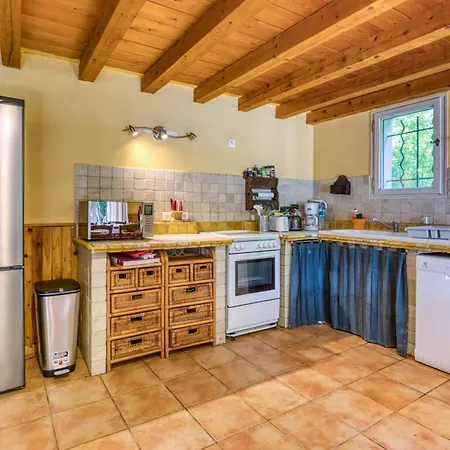Holiday home Le Cezanne *