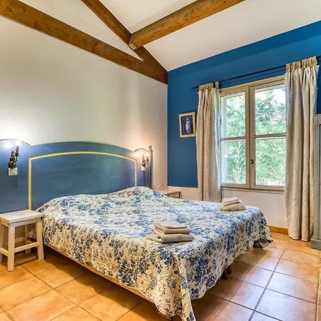 Le Cezanne Holiday home Fourques (Gard)