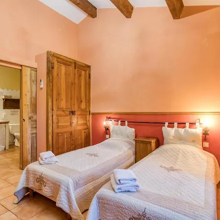 Holiday home Le Cezanne Fourques (Gard)