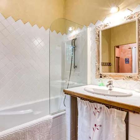 Le Cezanne Holiday home Fourques (Gard)